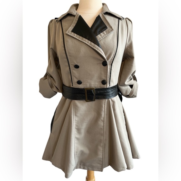 Double Zero Taupe Trench Coat w/Flared Silhouette & faux leather trim Size Small - Picture 7 of 15